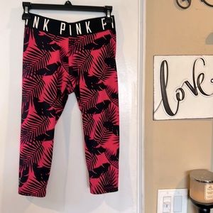 NWOT VS PINK Ultimate Capri Legging Hot Pink and Black Tropical Print